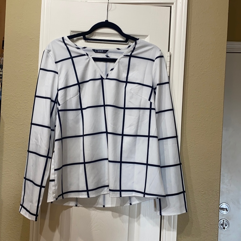 Long sleeve top